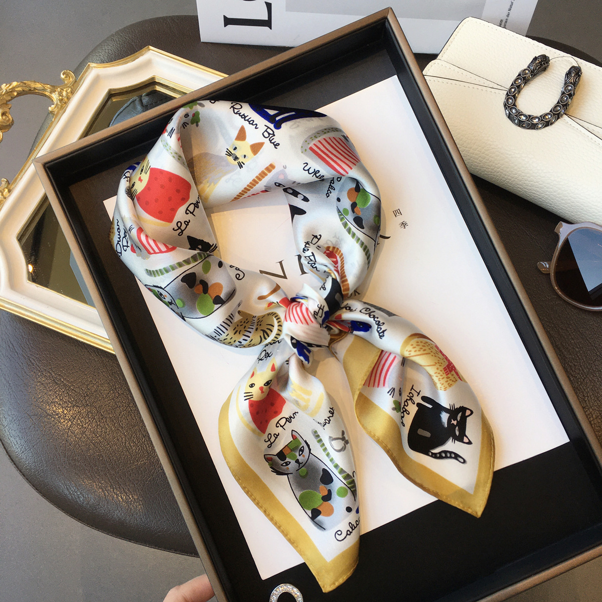 Luxury Brand 2023 Silk Square  - Silk Tie Striped recensie en prijs