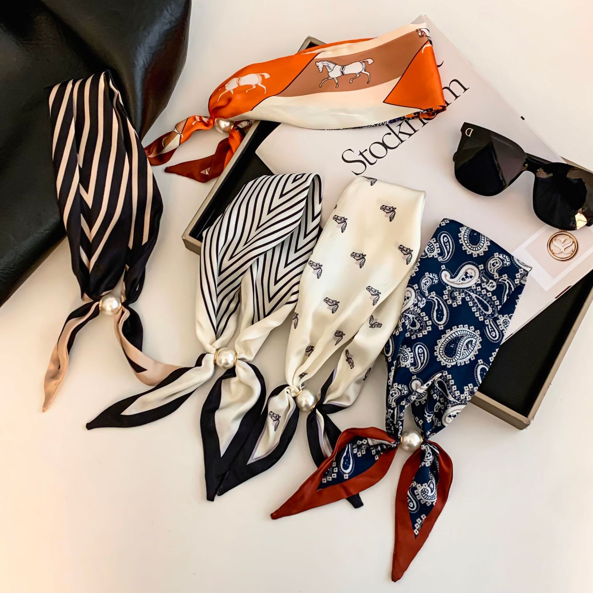 Cashew Flower Silk Scarf Effor - Ascot Neck Scarf recensie en prijs