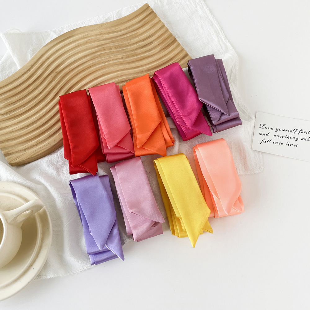 Solid Color Satin Skinny Scarf - Bow Tie Pre Tied recensie en prijs