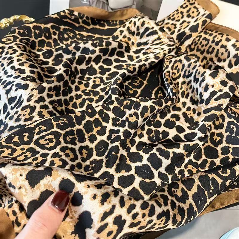 1pc Luxury Brand Leopard Print - Bandana Cotton recensie en prijs